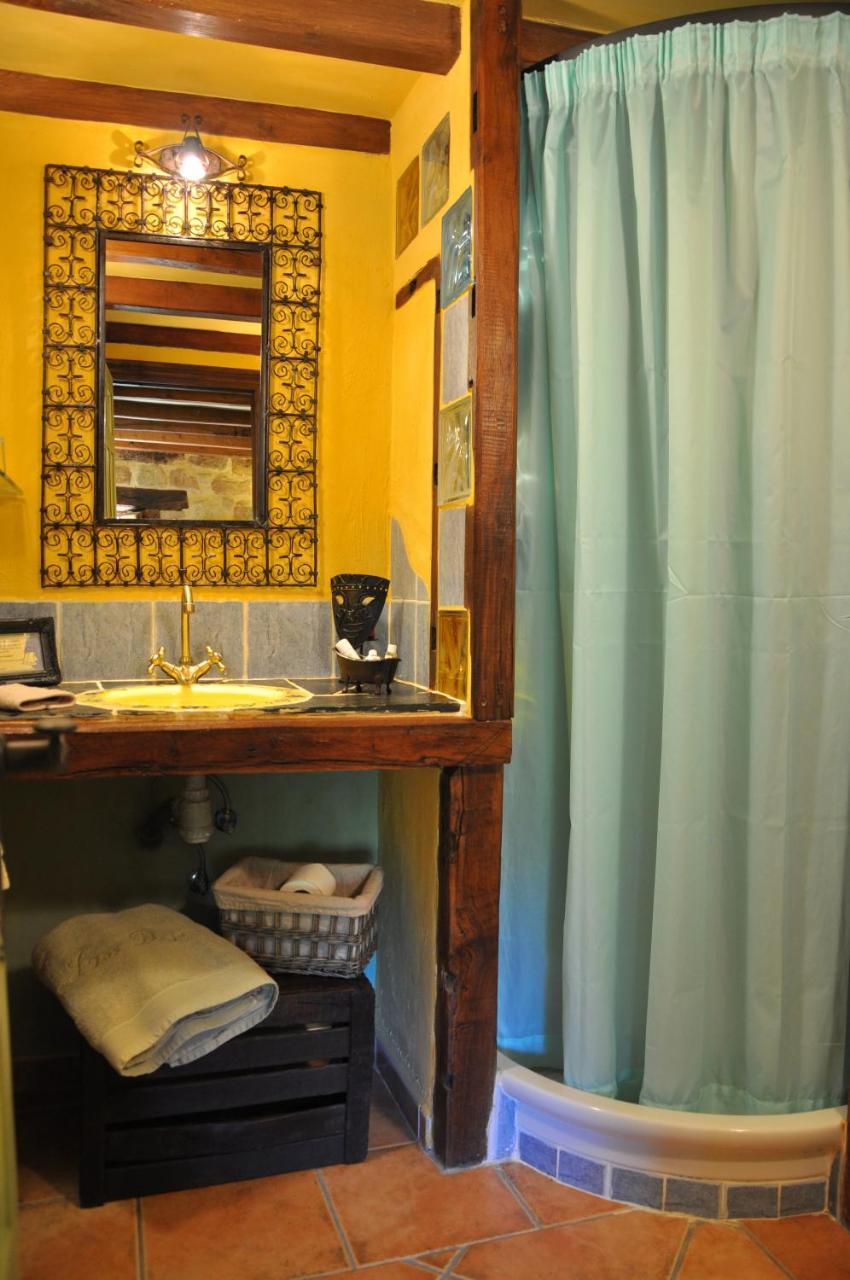 Hôtel Casa Rural Los Dujos à Gallejones Extérieur photo