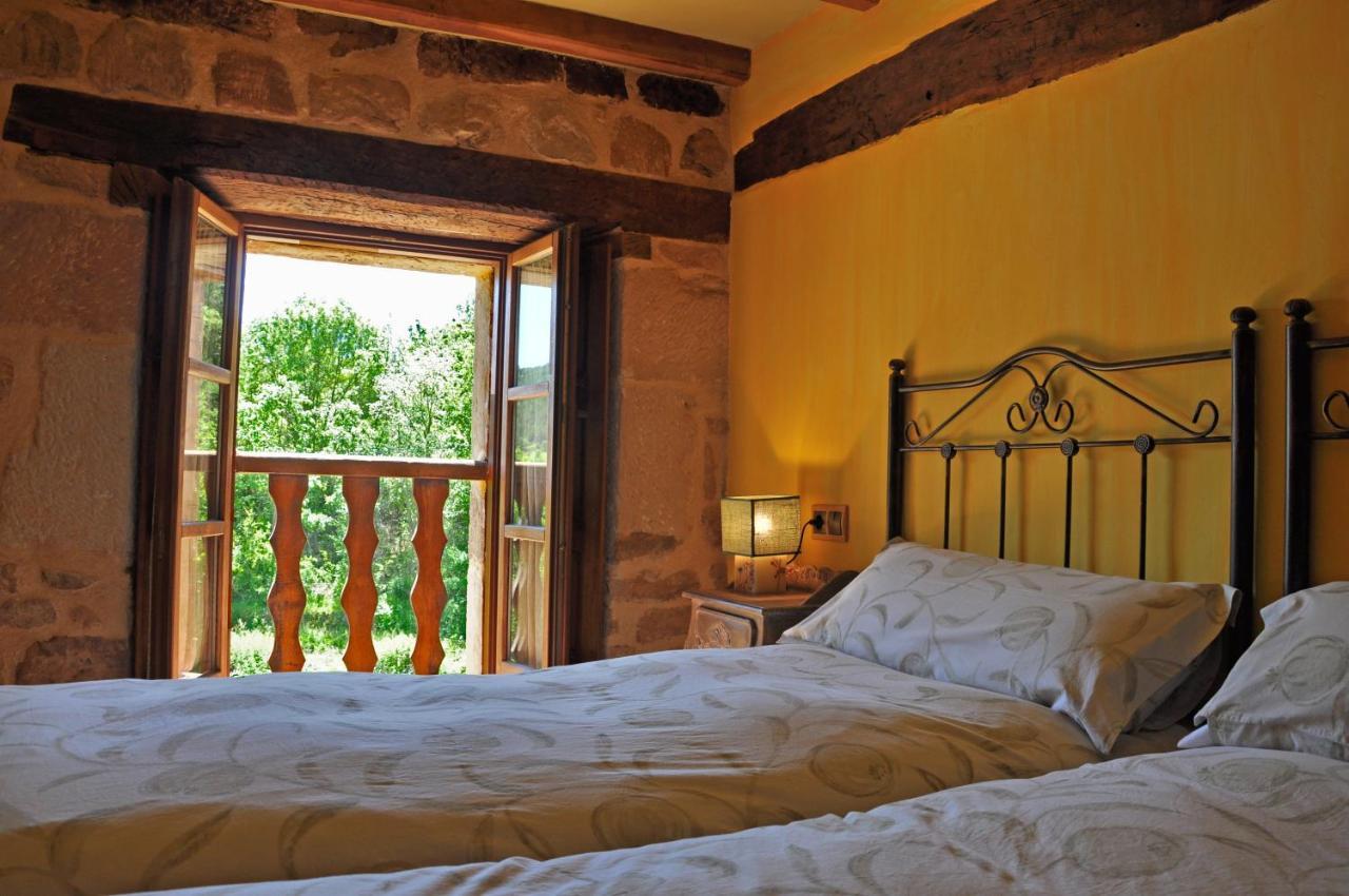 Hôtel Casa Rural Los Dujos à Gallejones Extérieur photo