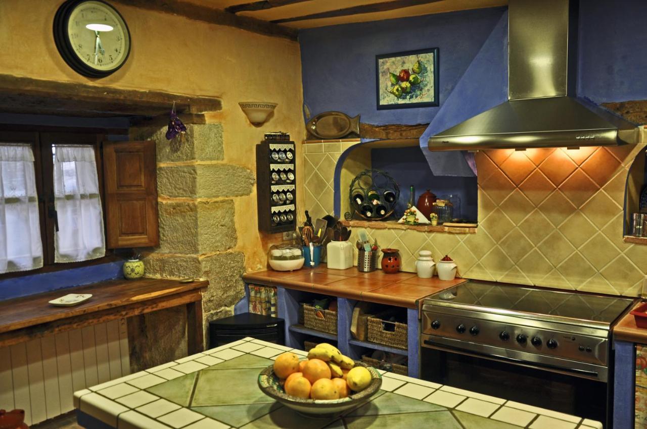 Hôtel Casa Rural Los Dujos à Gallejones Extérieur photo