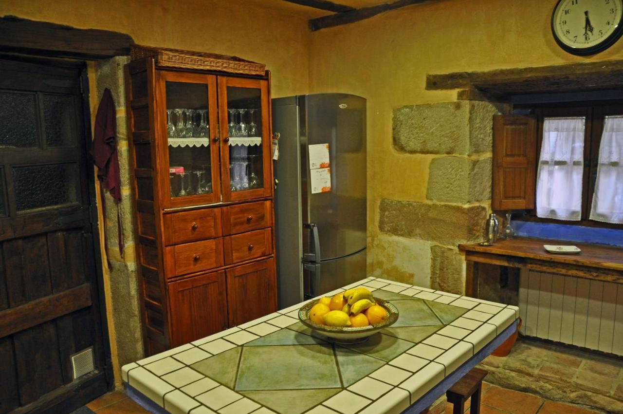 Hôtel Casa Rural Los Dujos à Gallejones Extérieur photo